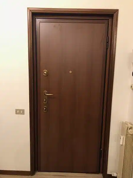 porta-blindata-in-legno-in-vendita